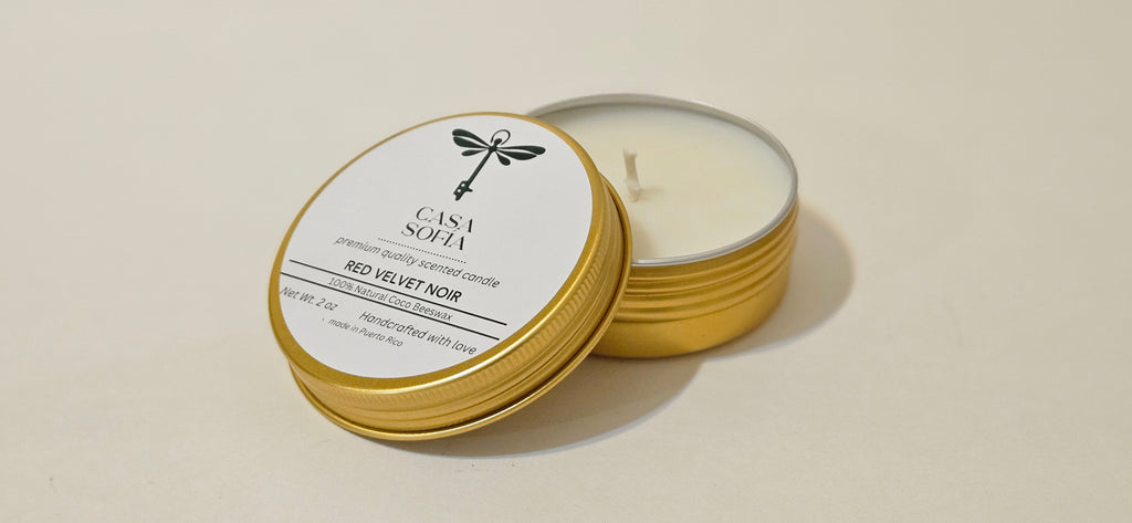 vela artesanal de black cherry merlot en envase reciclable